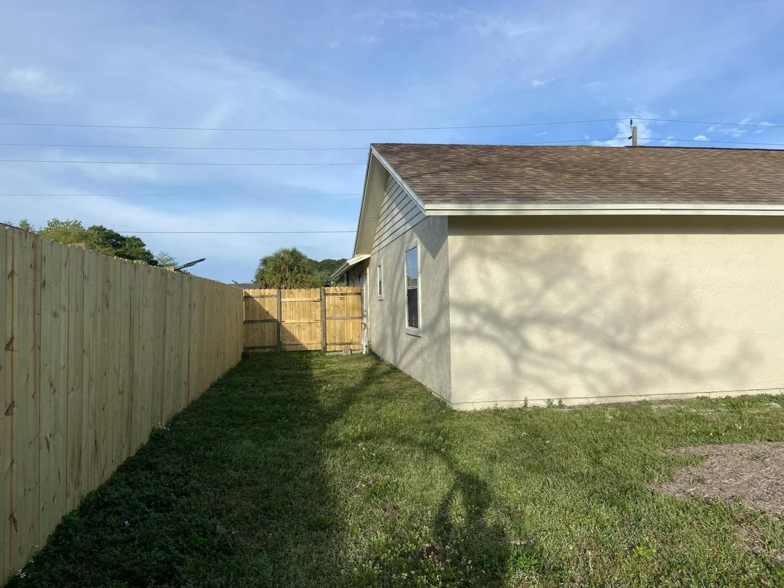 Photo of 5977 Rena Avenue