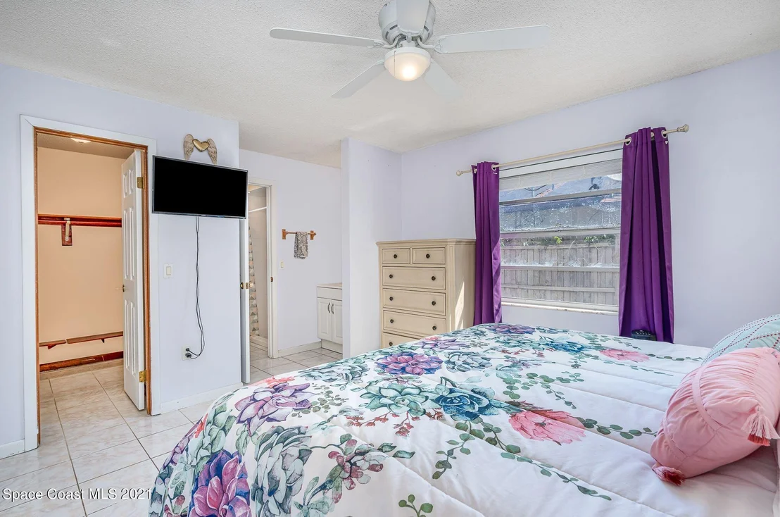 Photo of 1024 Sycamore Drive