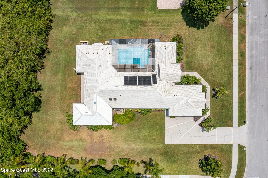 Photo of 911 Stratford Place