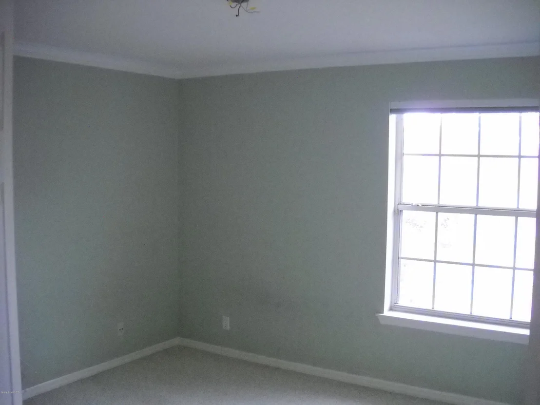 Photo of 775 Glengarry Drive