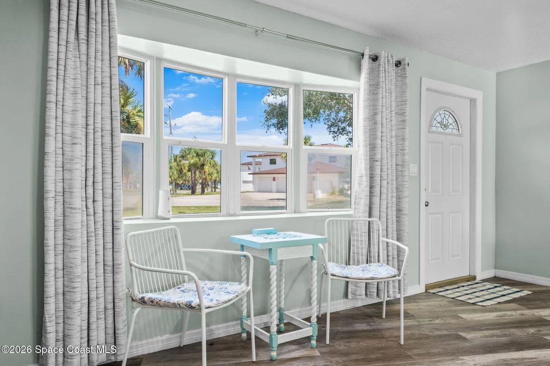 Photo of 232 Circle Drive