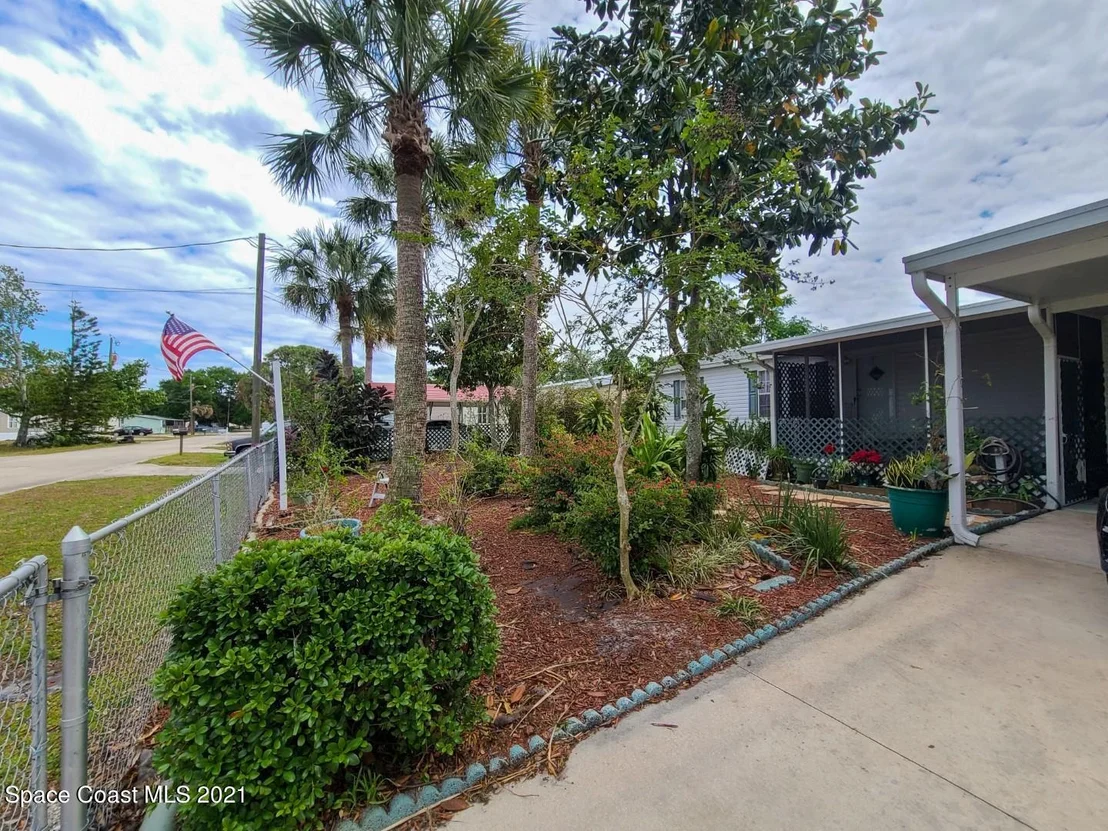 Photo of 361 Ronald Street