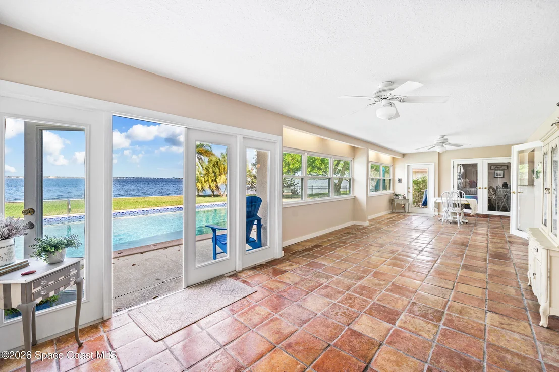 Photo of 2405 Brookside Drive