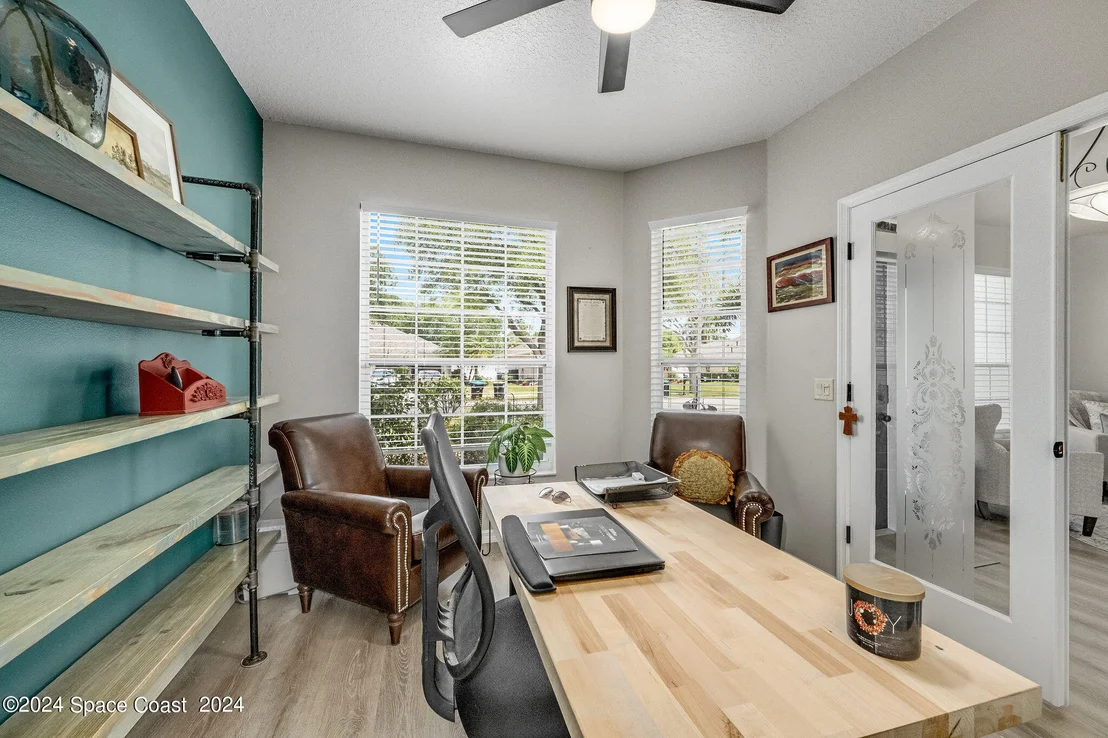 Photo of 1948 Windbrook Drive