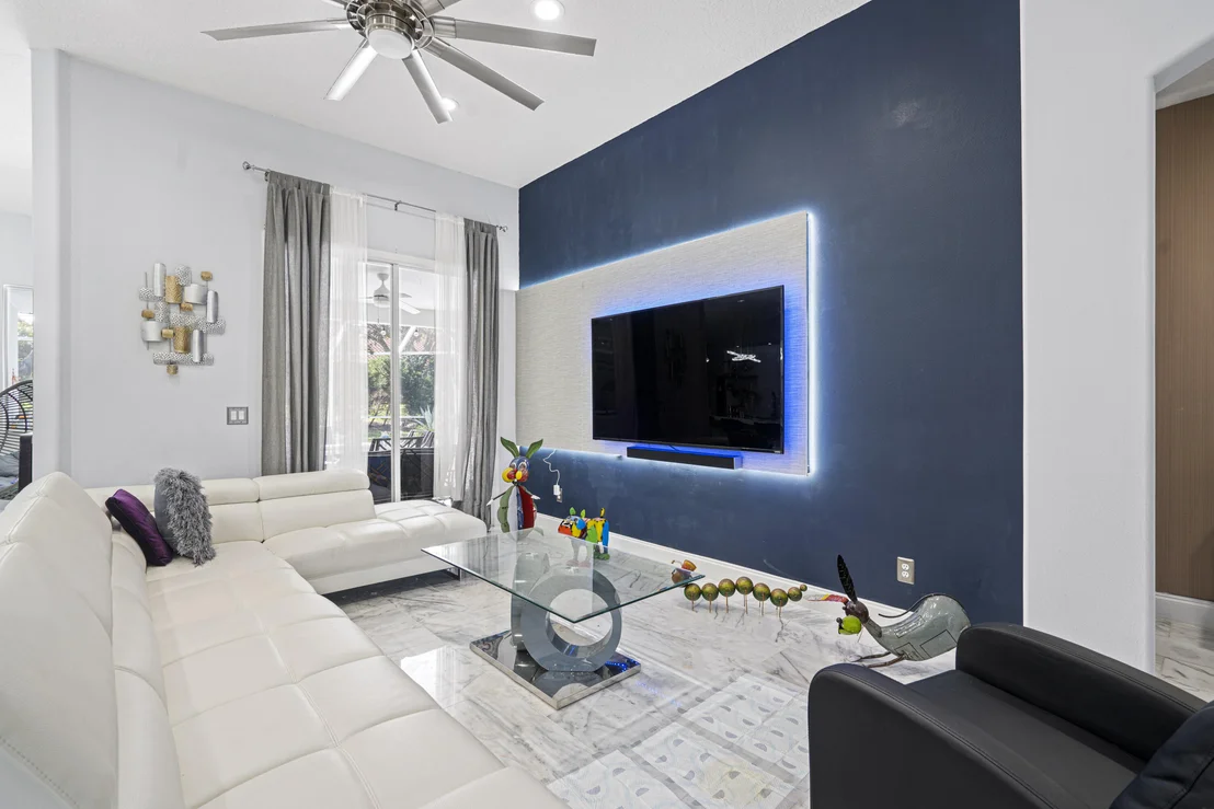 Photo of 712 Autumn Glen Drive