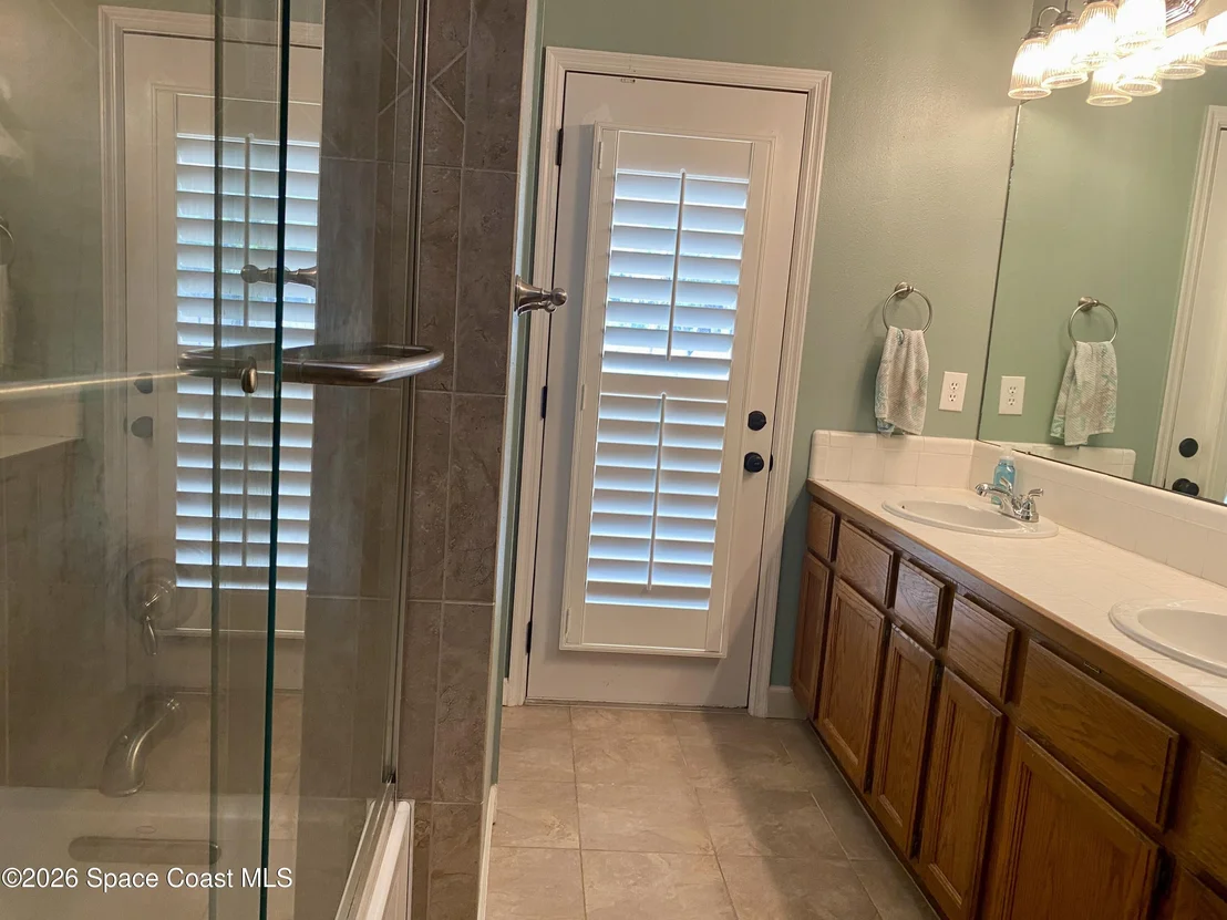 Photo of 596 Lake Ashley Circle