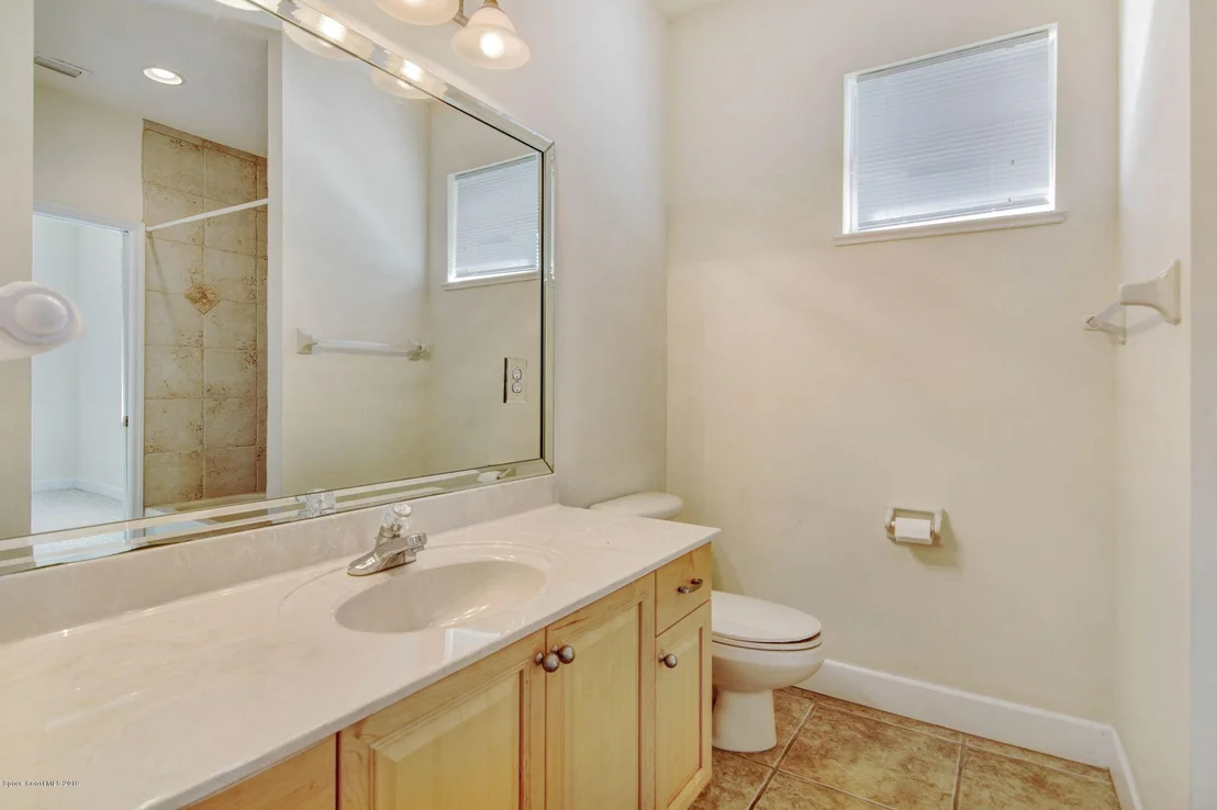 Photo of 1250 Starling Way