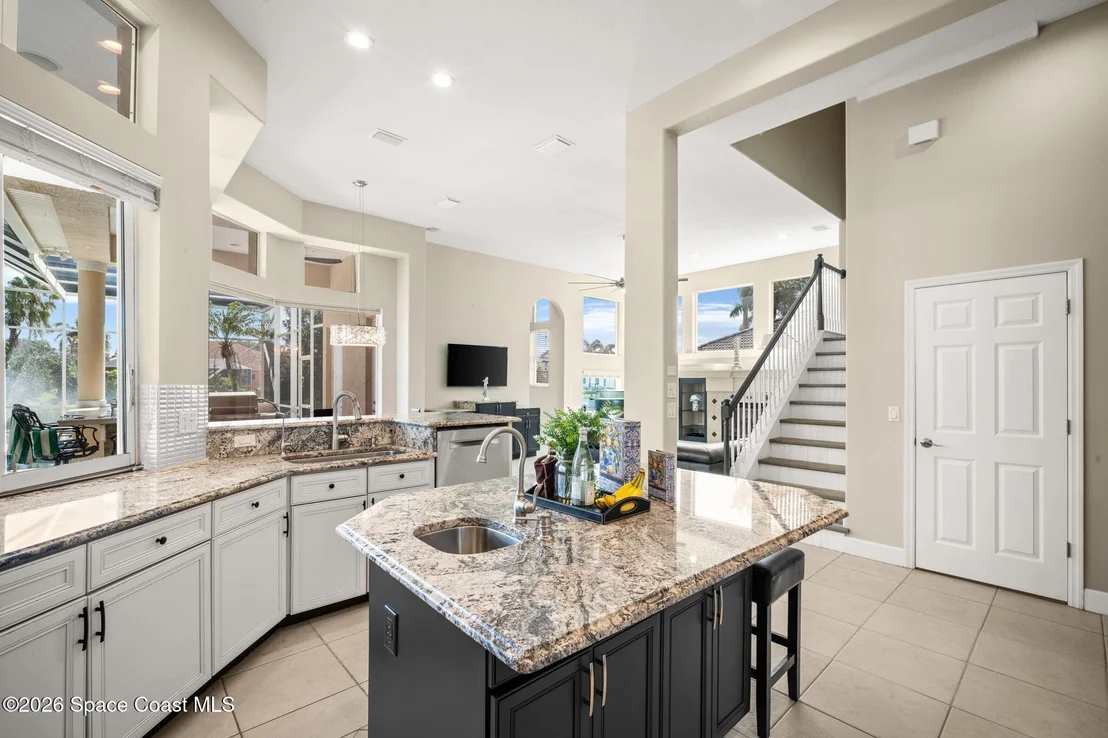 Photo of 347 Lanternback Island Drive