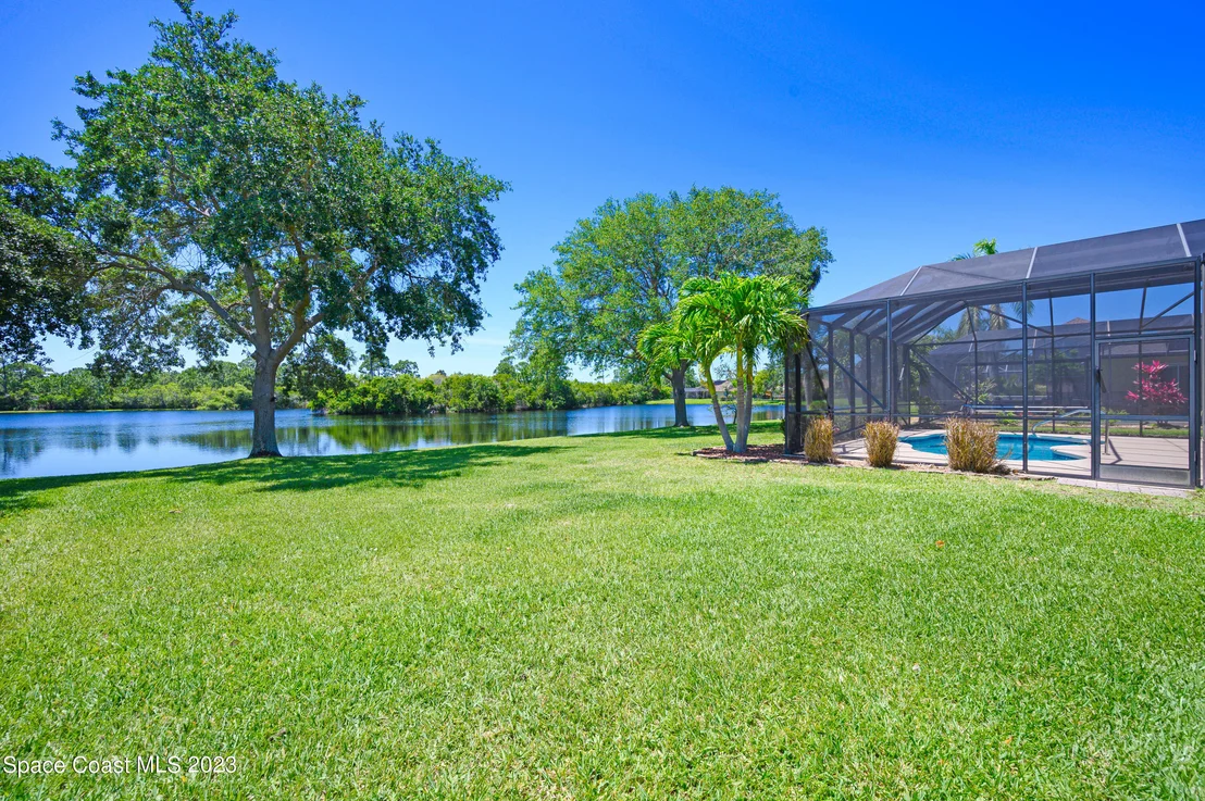 Photo of 3855 Waterford Drive