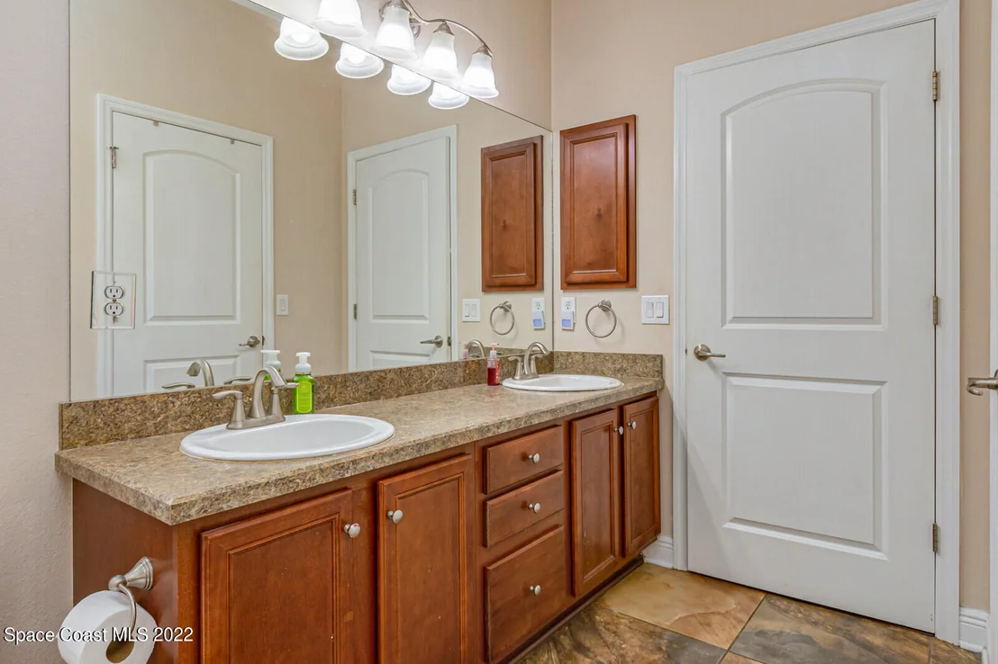 Photo of 2383 Merlin Drive
