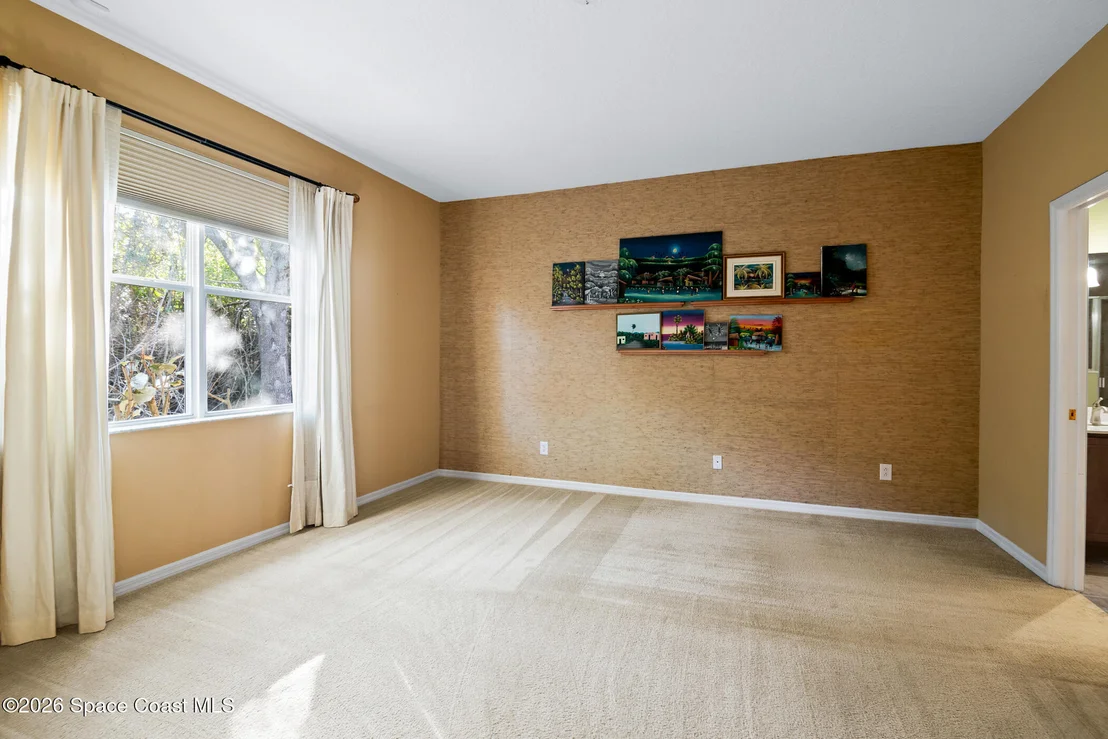 Photo of 1799 Tullagee Avenue
