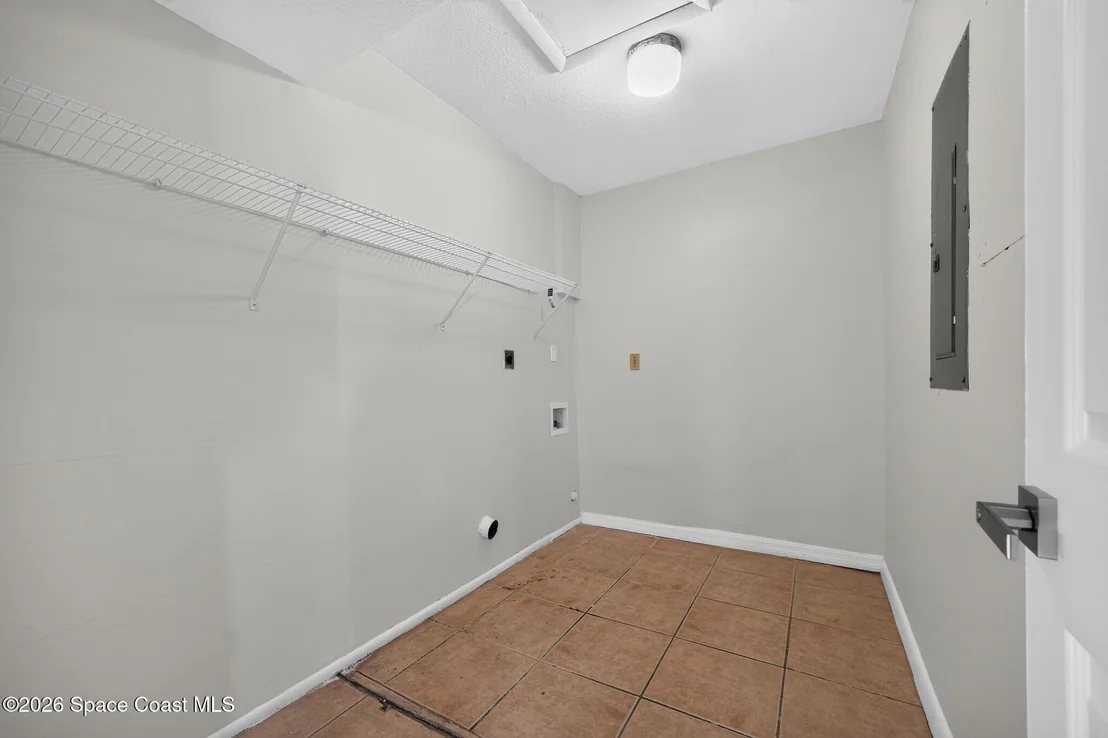Photo of 774 Hampton Drive NE