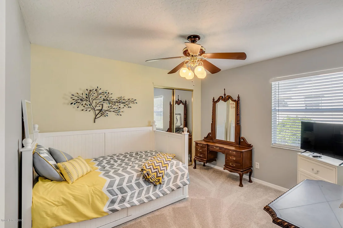 Photo of 730 Lake Drive