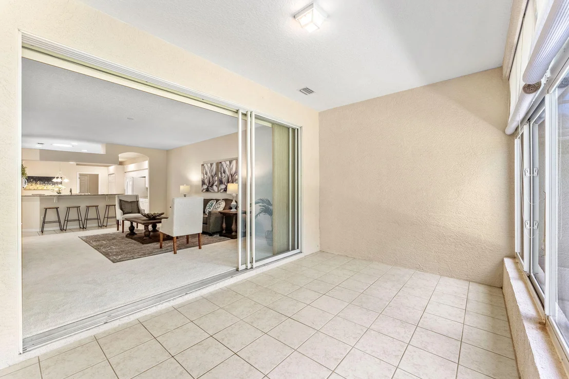 Photo of 1222 Honeybee Lane