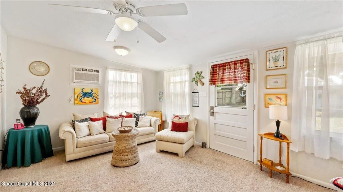 Photo of 602 Gardenia Drive