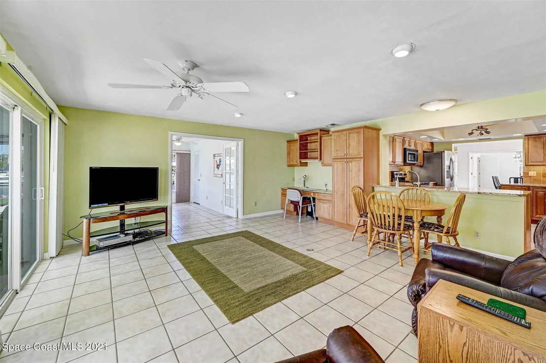 Photo of 489 Penguin Drive