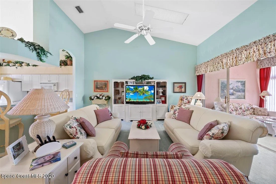 Photo of 451 Shell Cove Drive