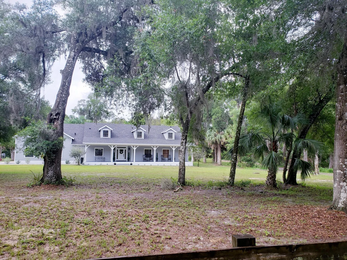 Photo of 555 Hale Road