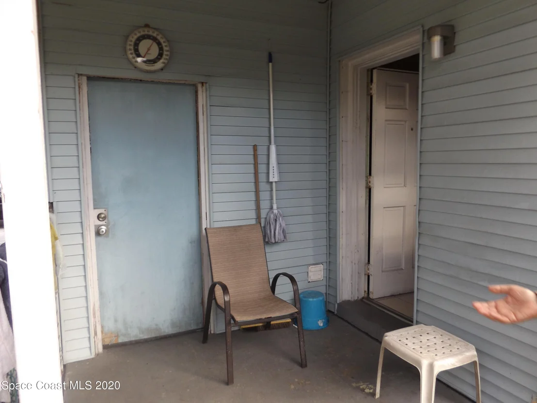 Photo of 1203 Dixon Boulevard