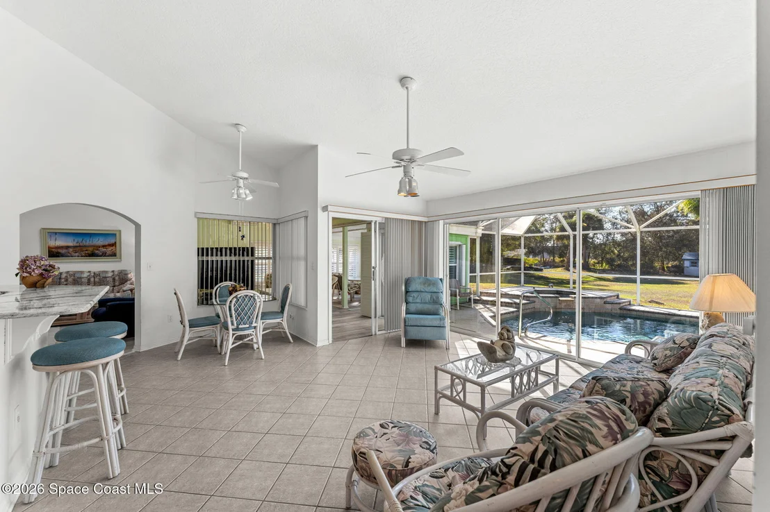 Photo of 4250 Pine Street