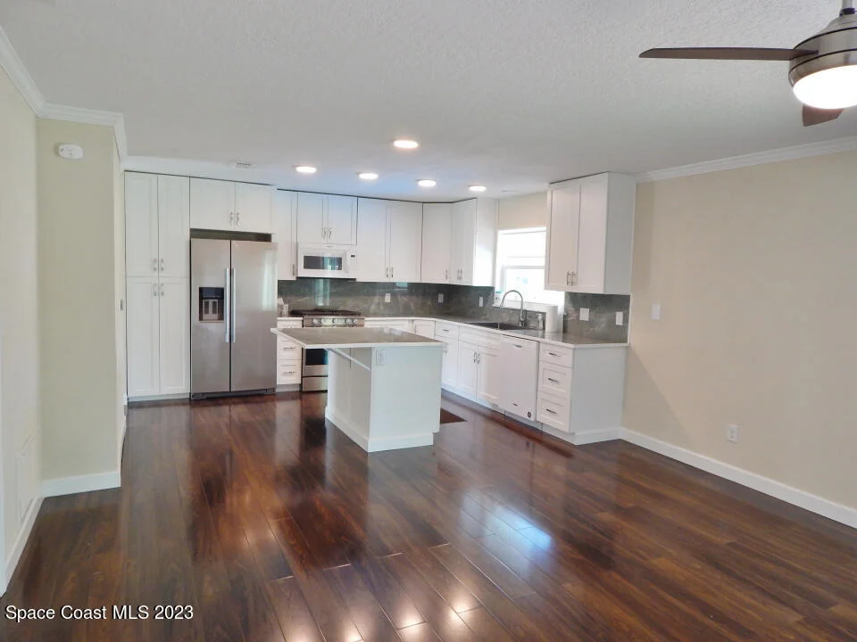 Photo of 780 Pebble Beach Avenue NE