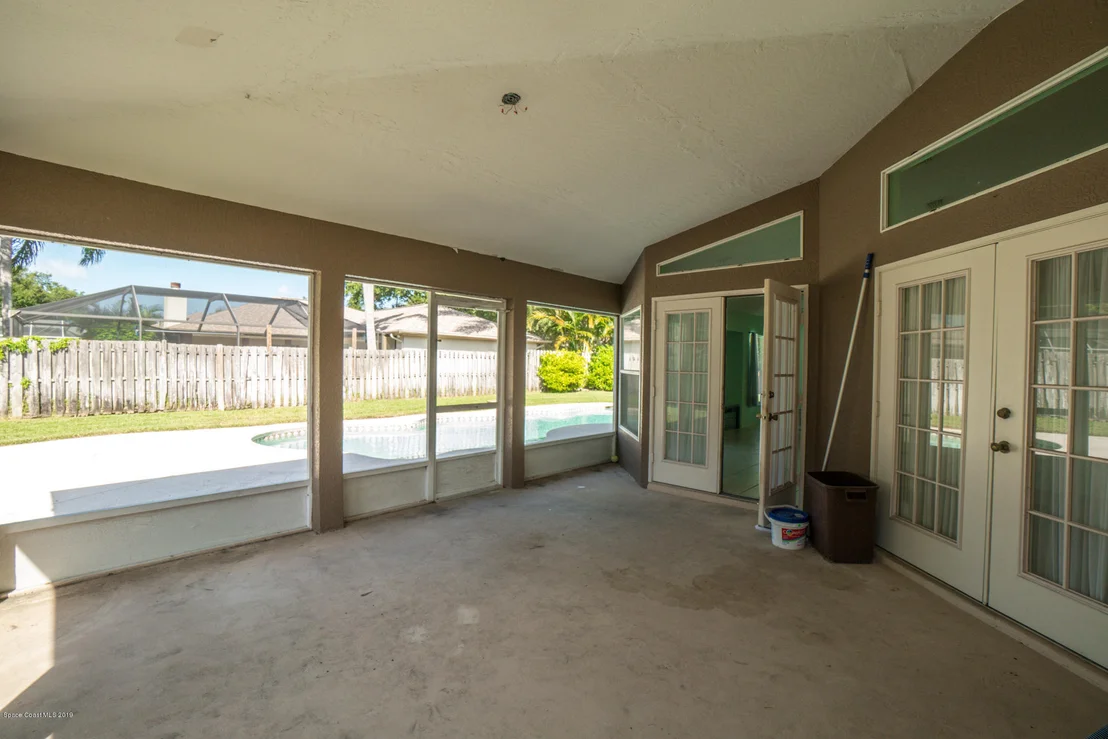 Photo of 800 Crossbow Drive