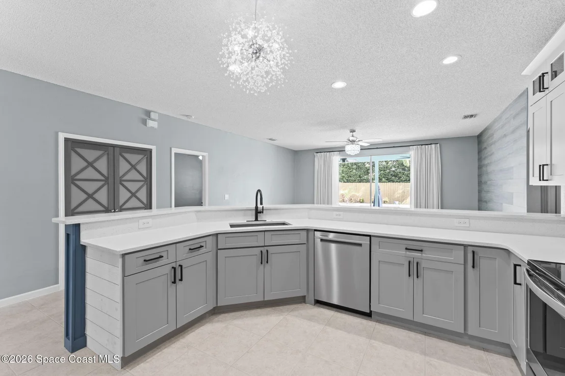Photo of 1330 Enclave Drive
