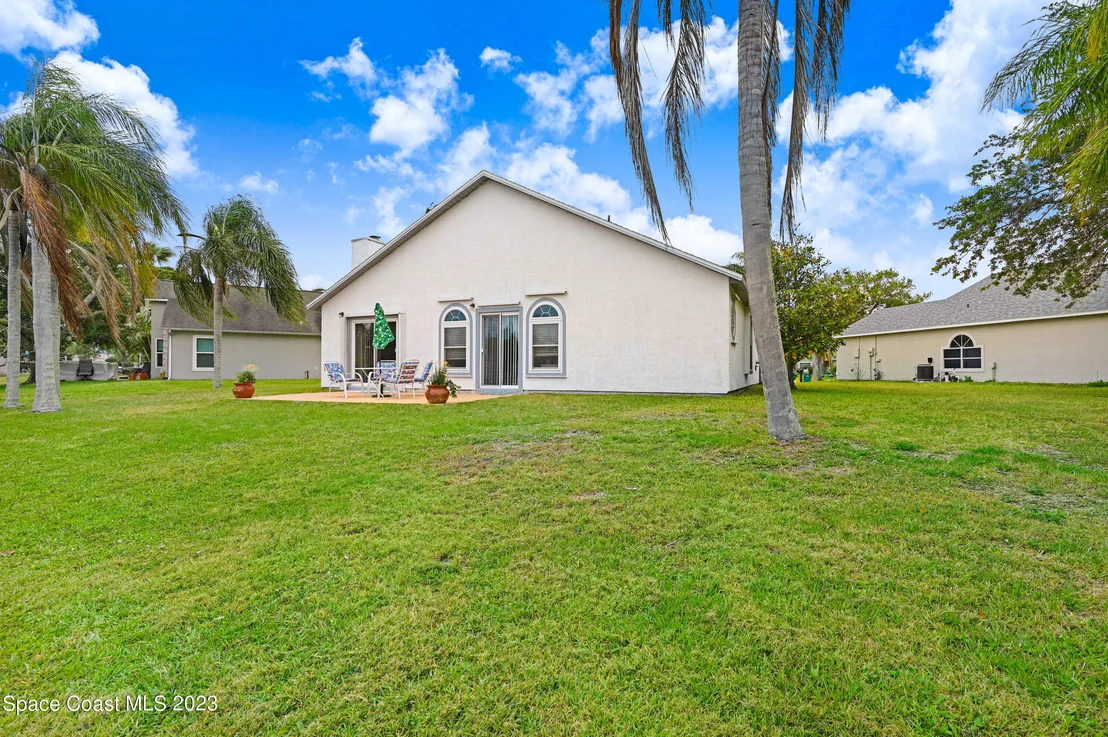Photo of 6830 Whitetail Court