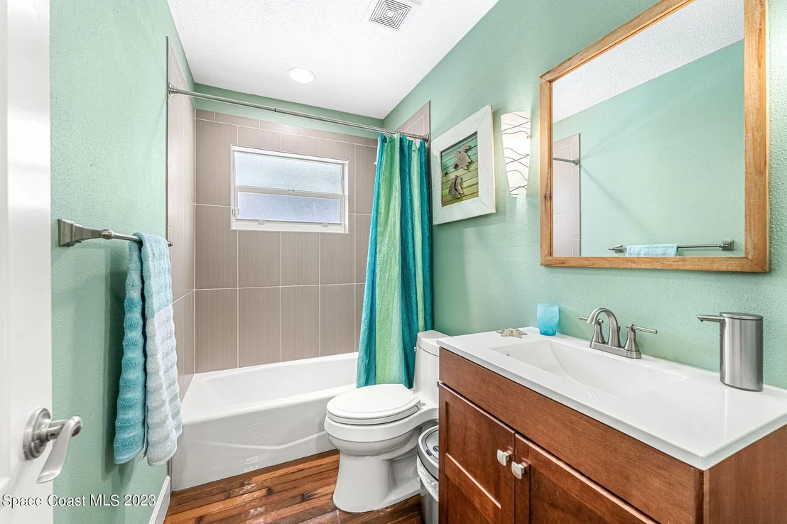 Photo of 425 Cinnamon Drive