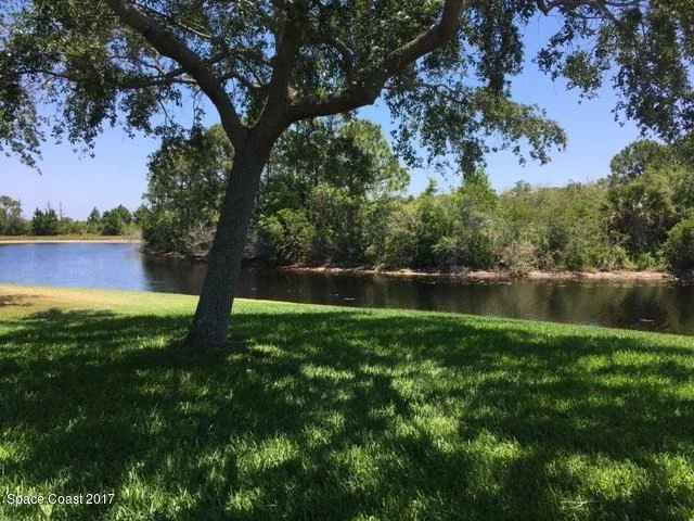 Photo of 755 Thrasher Drive