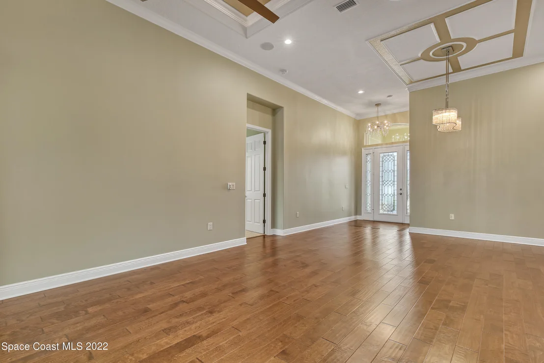 Photo of 4625 Leo Lane