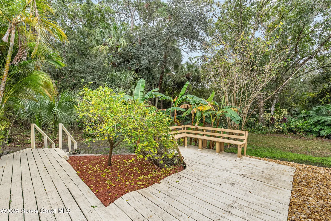 Photo of 2549 Hooper Road