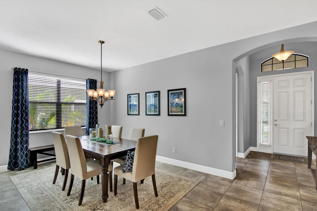 Photo of 1371 Lemur Lane
