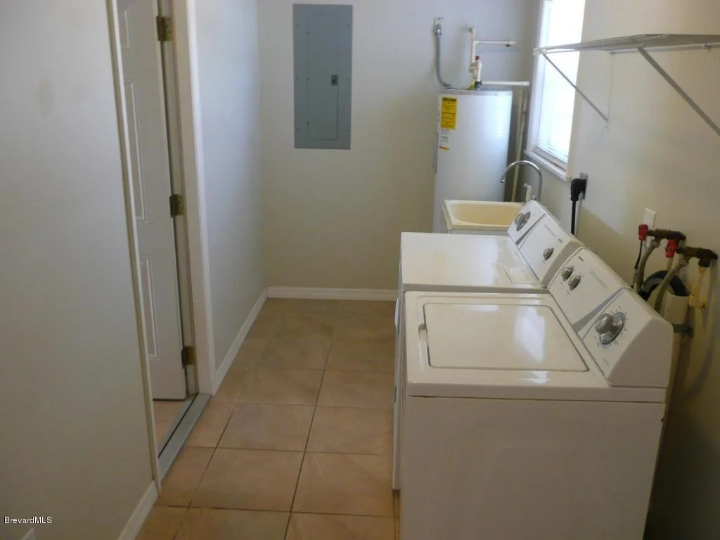 Photo of 1309 W Sun Circle