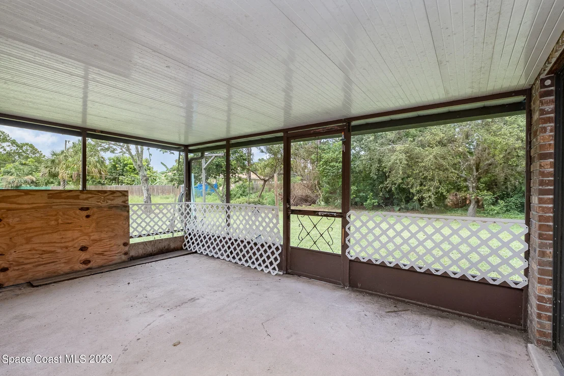 Photo of 993 Hattaras SE