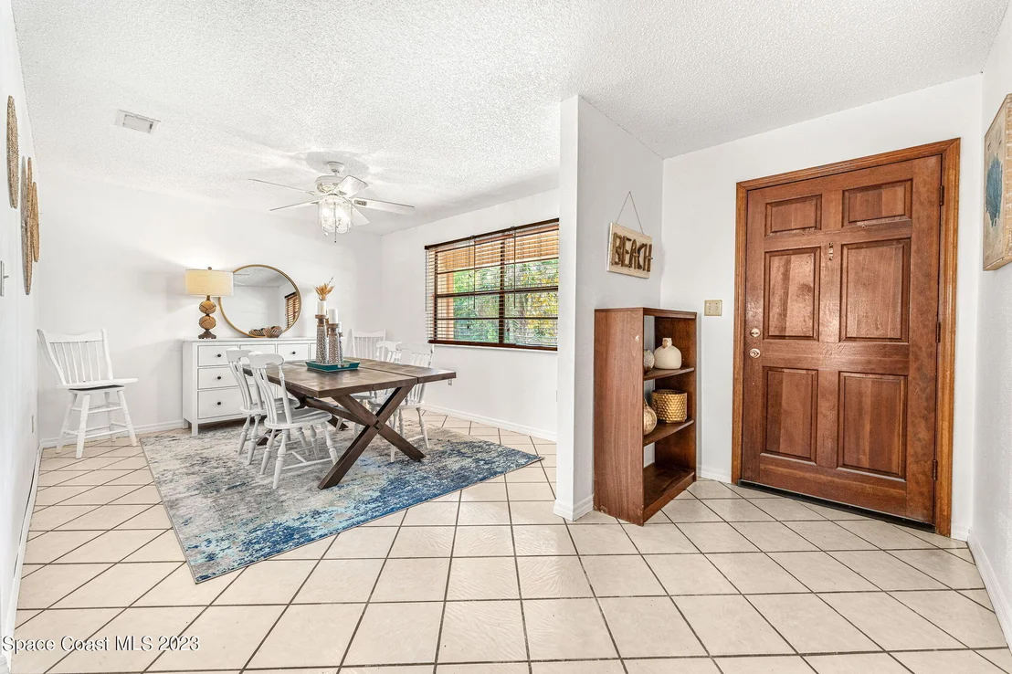 Photo of 6414 Hudson Road