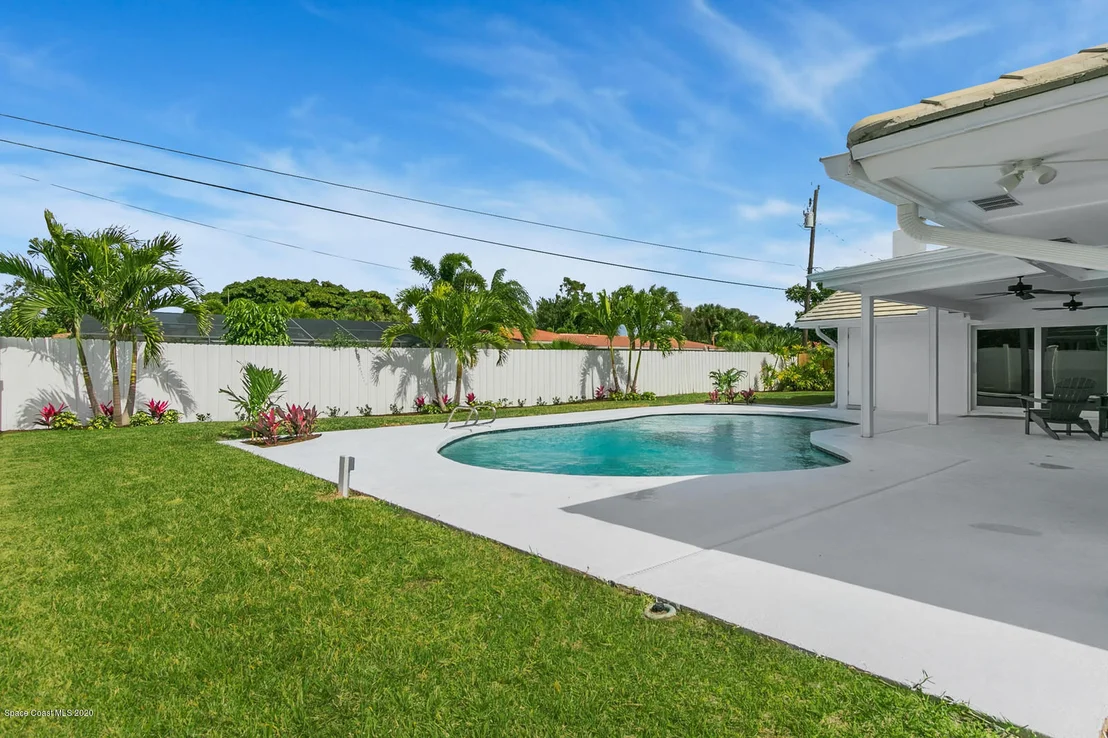 Photo of 610 Hibiscus Trail