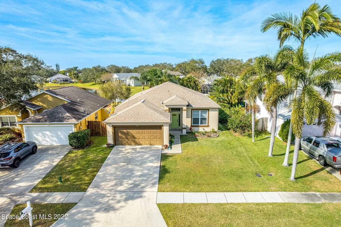 Photo of 7031 Hammock Trace Drive