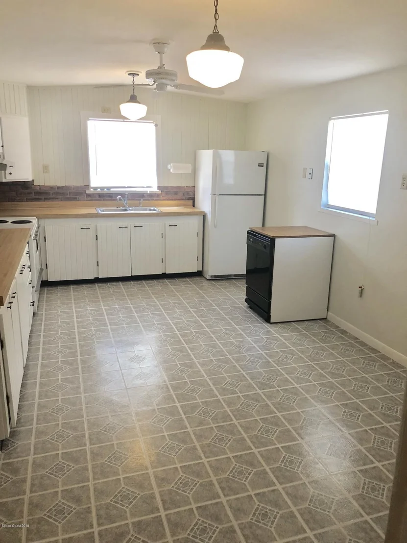 Photo of 1604 Harvard Drive