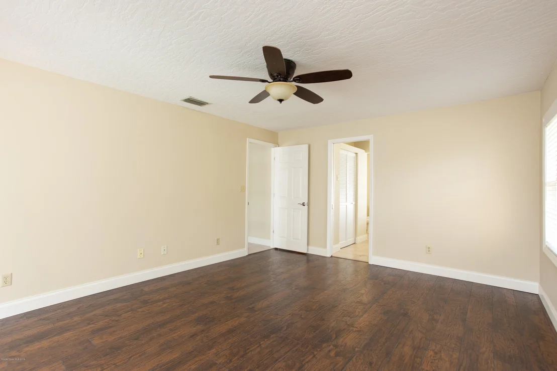 Photo of 1112 Scyphers Street NE
