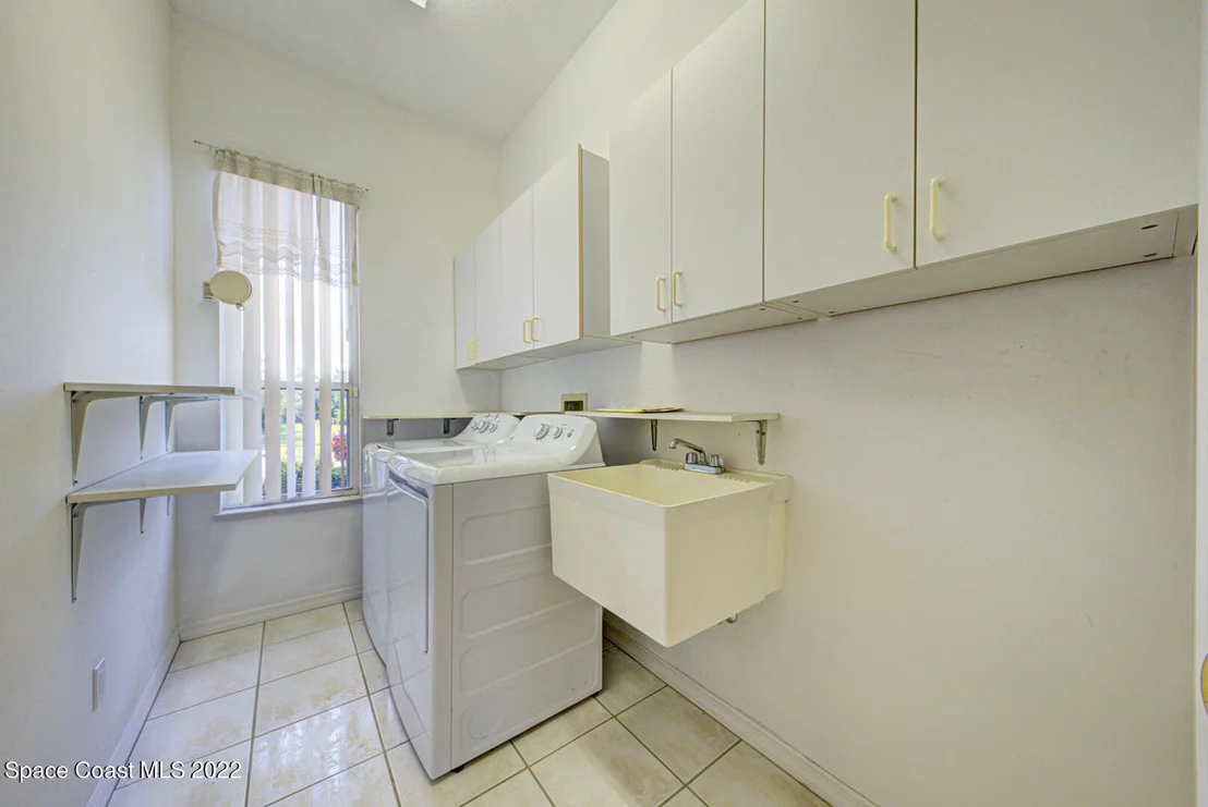 Photo of 1004 Fieldstone Drive