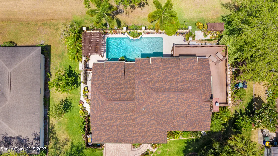Photo of 1102 Fairlawn Drive
