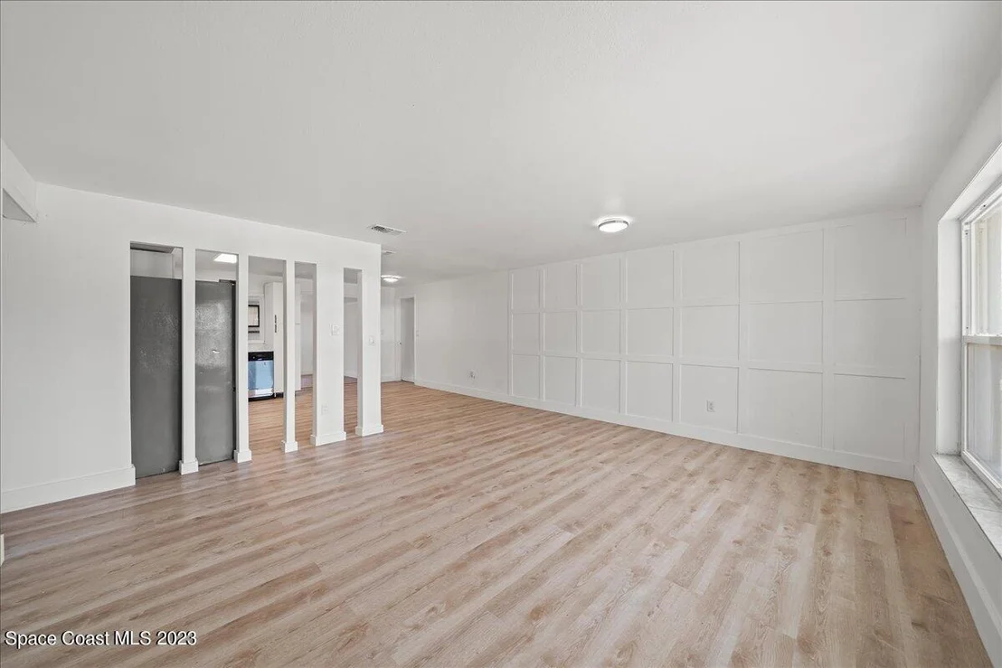 Photo of 1684 Mosswood Drive