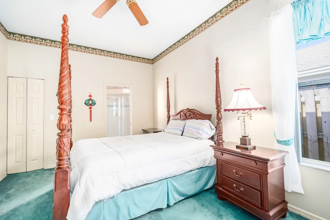 Photo of 7038 Hammock Trace Drive