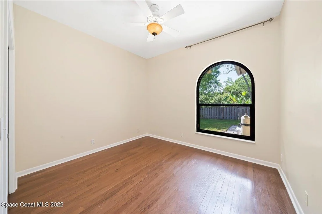 Photo of 4620 Canard Road