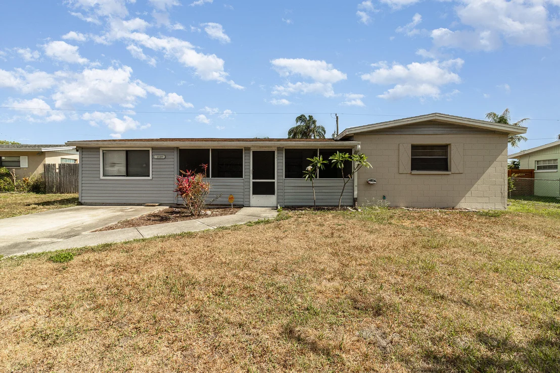 Photo of 1129 Martha Lee Avenue