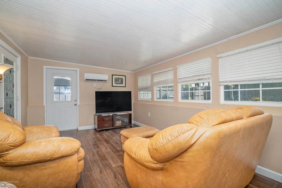 Photo of 4575 Olympic Drive