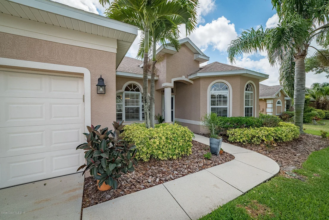 Photo of 1137 Stockbridge Way