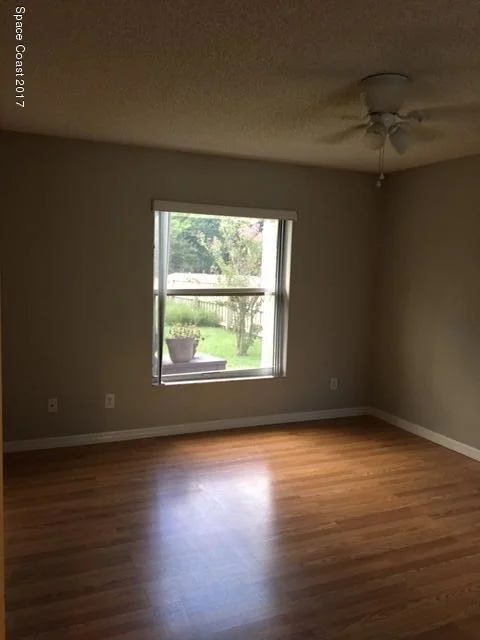 Photo of 1444 Hill Ave Avenue