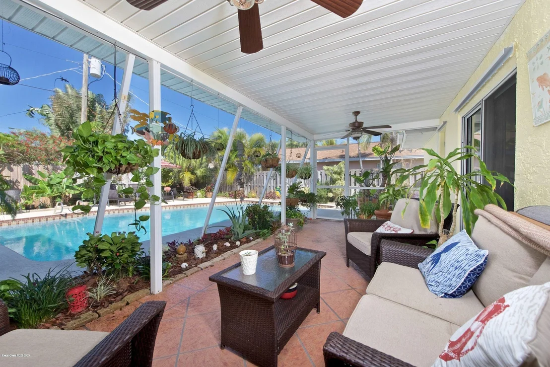 Photo of 770 Hibiscus Drive